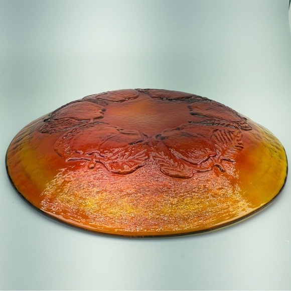 Amberina Glass Apple Plate - Picture 5 of 7